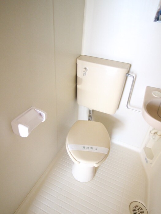 物件内観写真11　(トイレ)