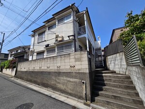 ハイツ白雅外観写真