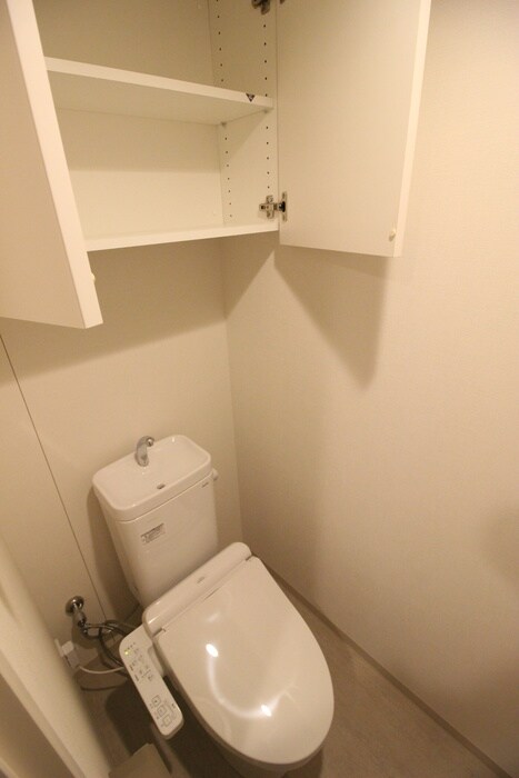 物件内観写真14　(トイレ)