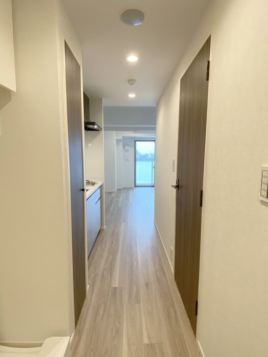 物件内観写真16　(廊下)