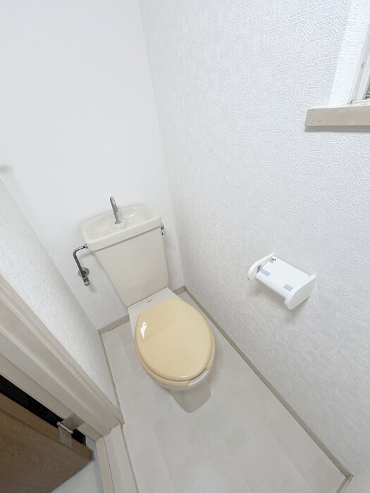 物件内観写真12　(トイレ)