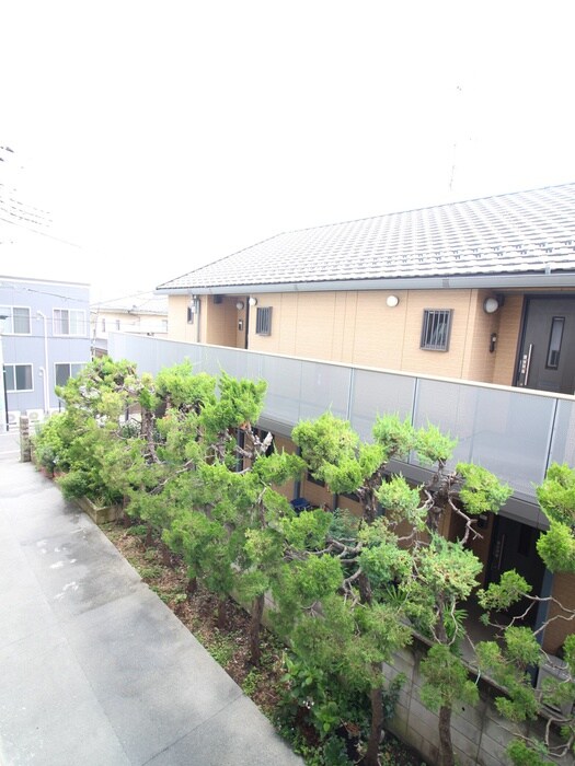 物件内観写真18　(室内からの展望)