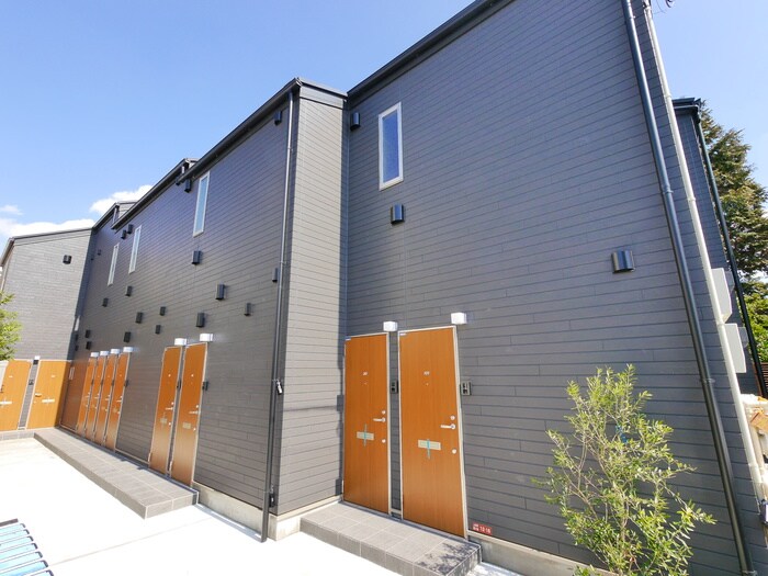 物件外観写真1　(外観写真)