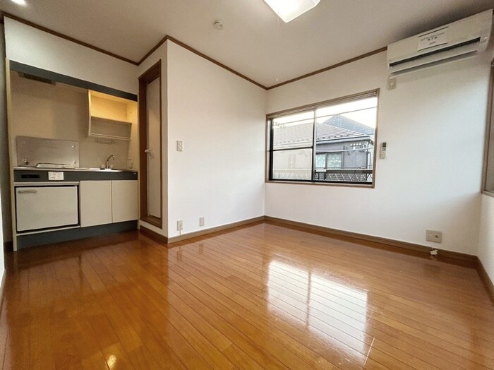 物件内観写真8　(居室)