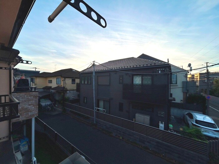 物件内観写真15　(室内からの展望)