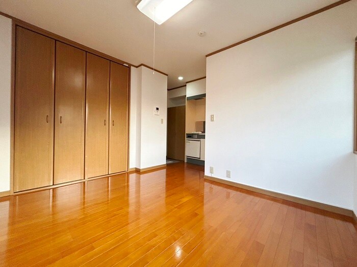 物件内観写真18　(居室)