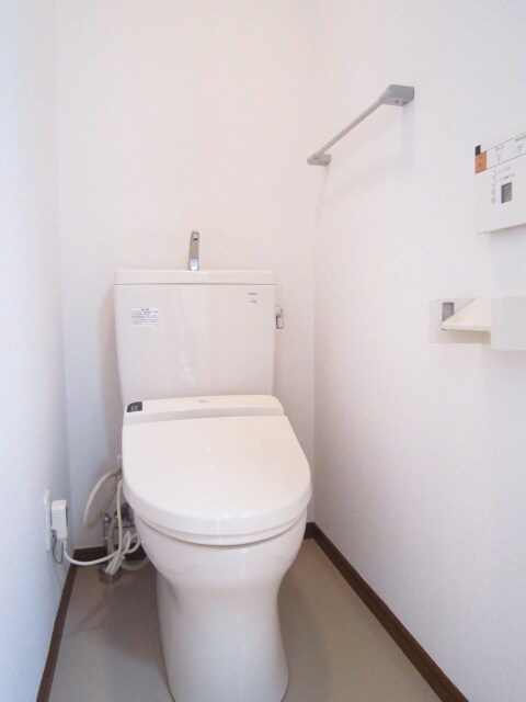 物件内観写真14　(トイレ)