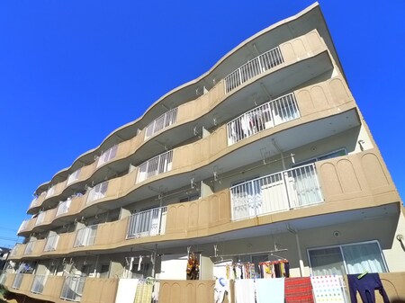 市川クローバーハイツ森外観写真