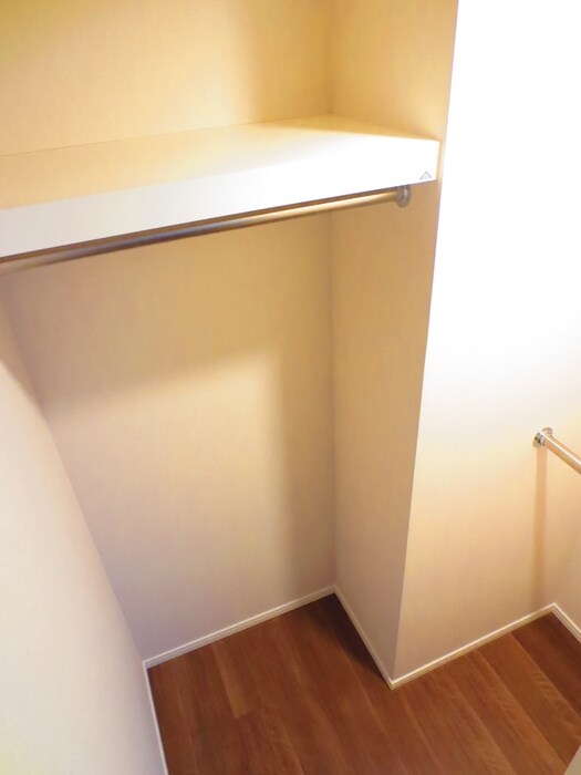 物件内観写真9　(収納)