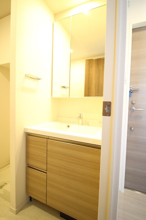 物件内観写真11　(洗面)