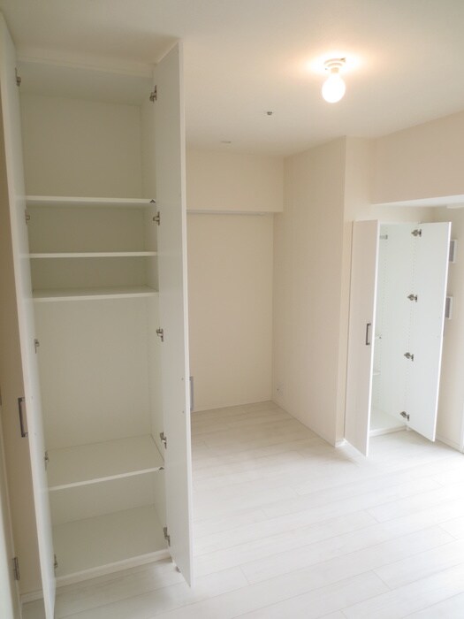 物件内観写真14　(収納)