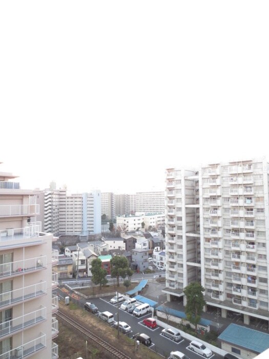 物件内観写真16　(室内からの展望)