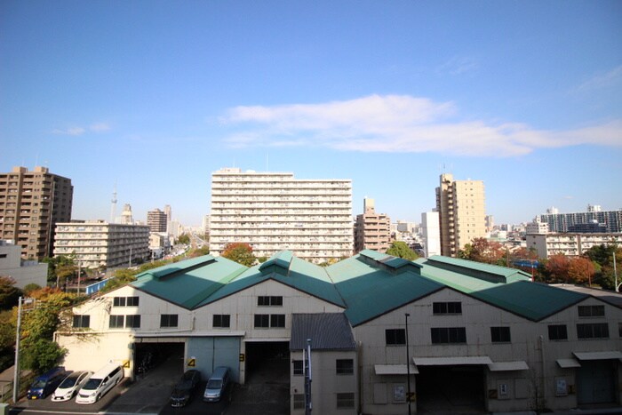 物件内観写真17　(室内からの展望)