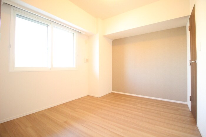 物件内観写真18　(居室)