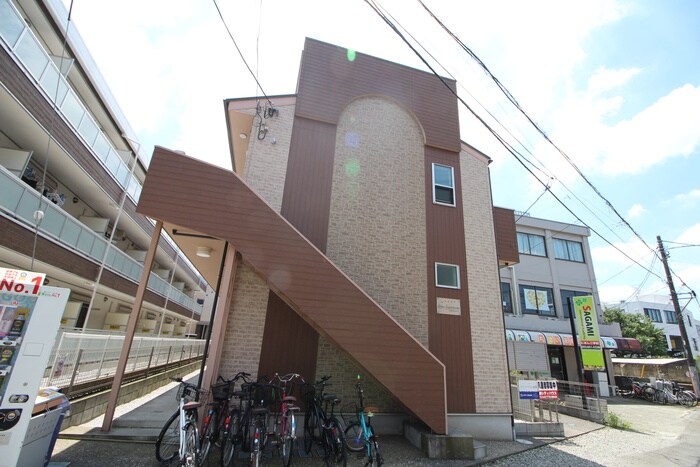 物件外観写真2　(外観写真)