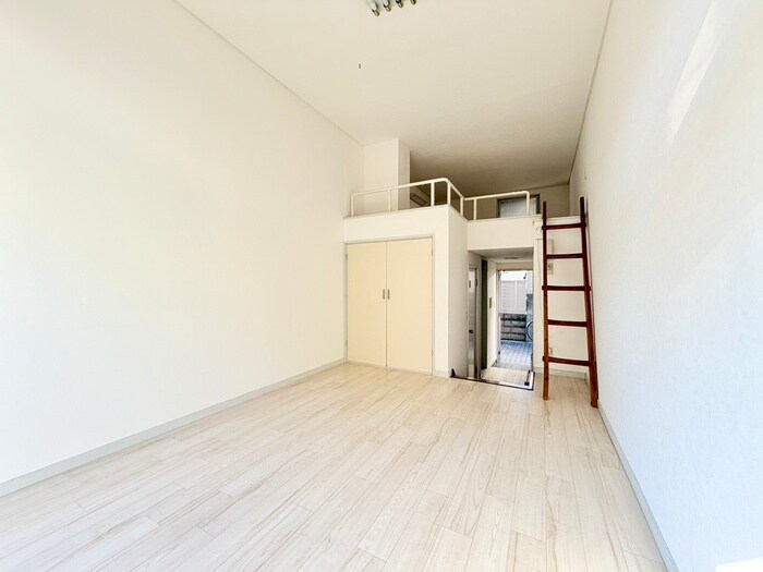 物件内観写真7　(居室)