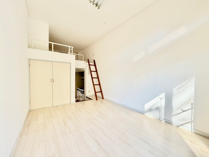 物件内観写真9　(居室)