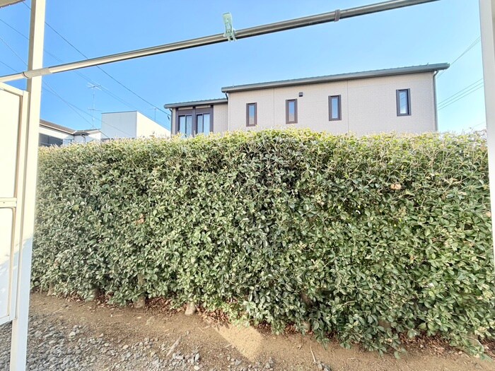 物件内観写真18　(室内からの展望)