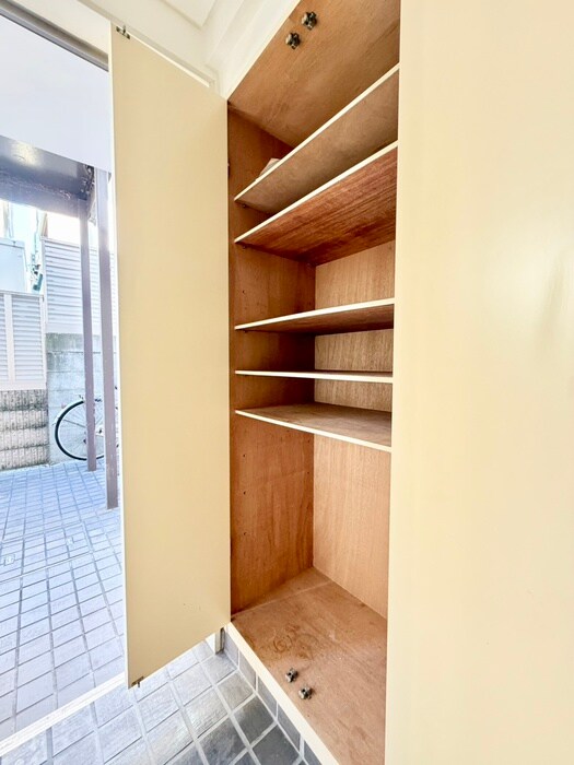 物件内観写真22　(靴箱)