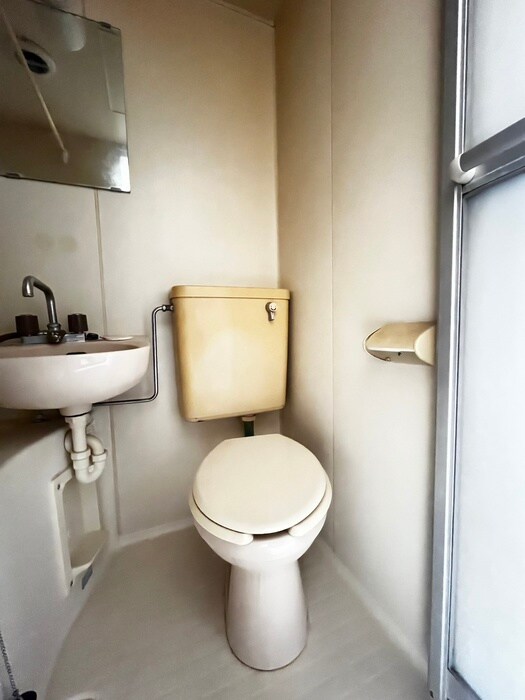 物件内観写真15　(トイレ)