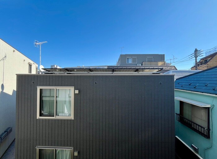 物件内観写真15　(室内からの展望)