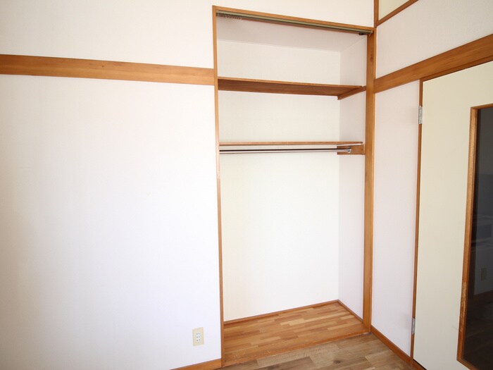 物件内観写真11　(収納)