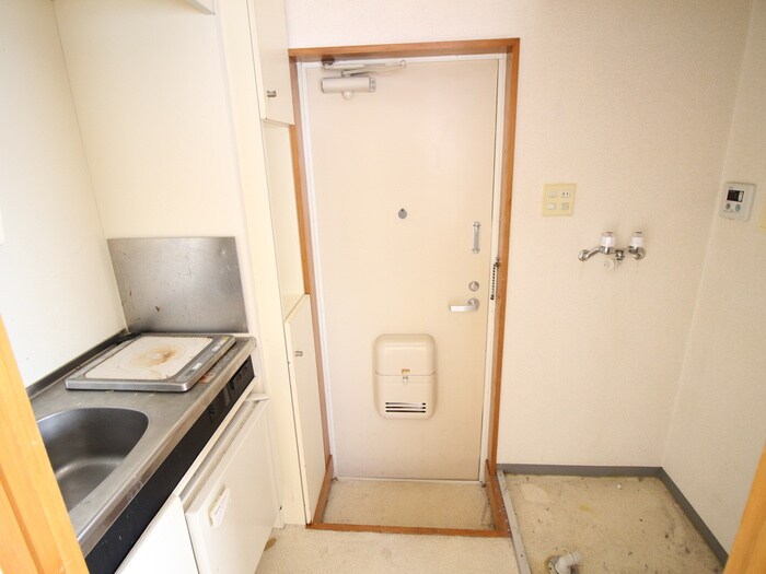 物件内観写真19　(玄関)