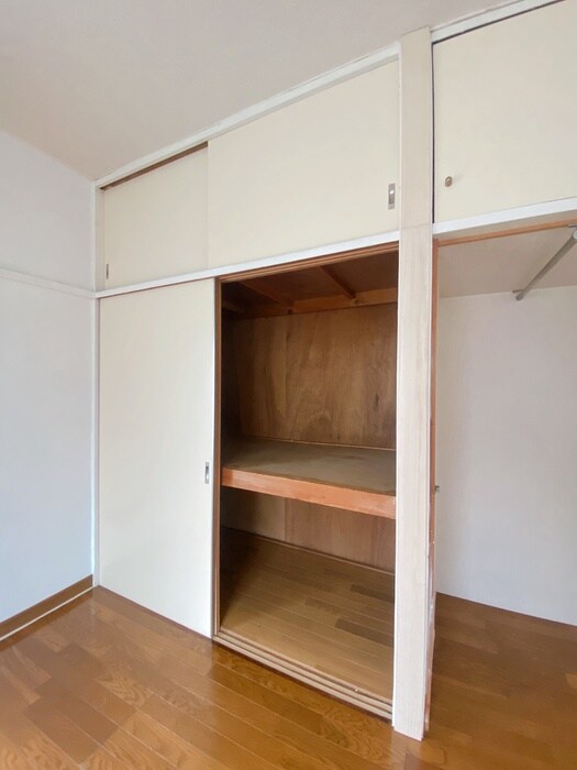 物件内観写真10　(収納)