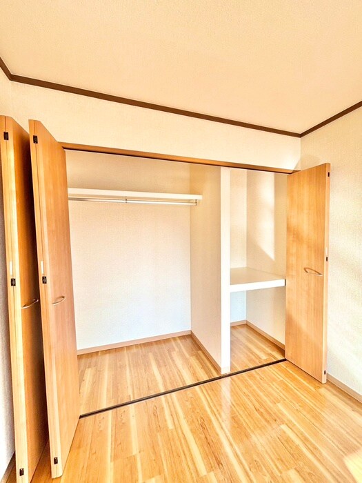 物件内観写真13　(収納)