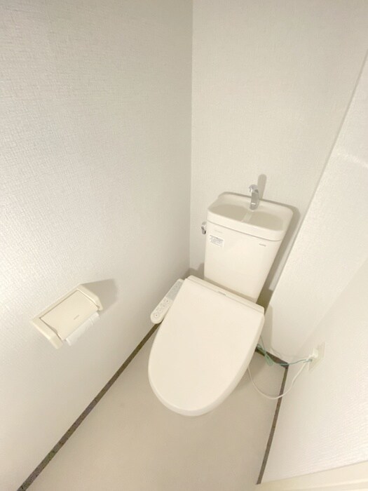 物件内観写真13　(トイレ)