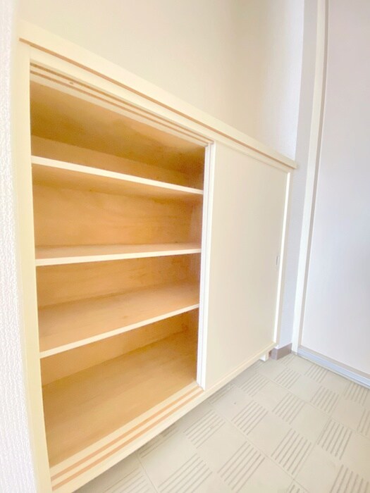 物件内観写真17　(靴箱)