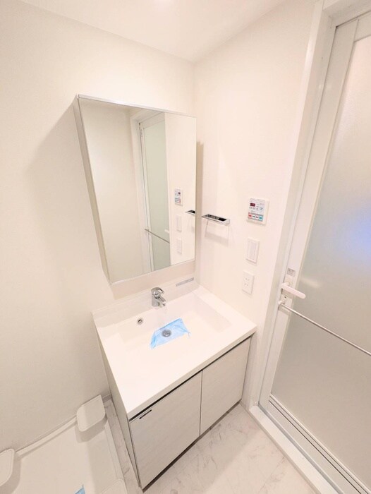 物件内観写真11　(洗面)