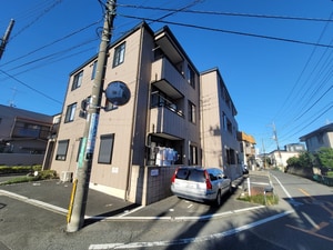 ロイヤルキャッスル外観写真