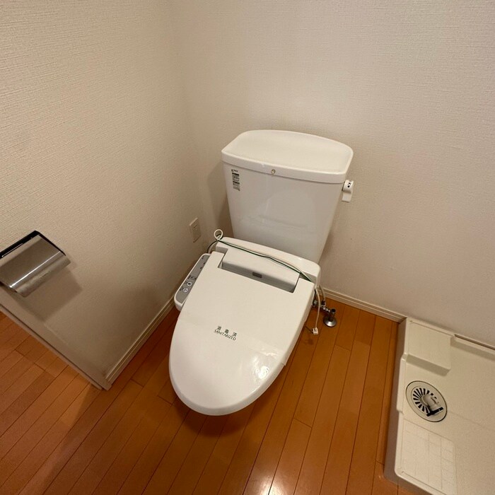 物件内観写真12　(トイレ)