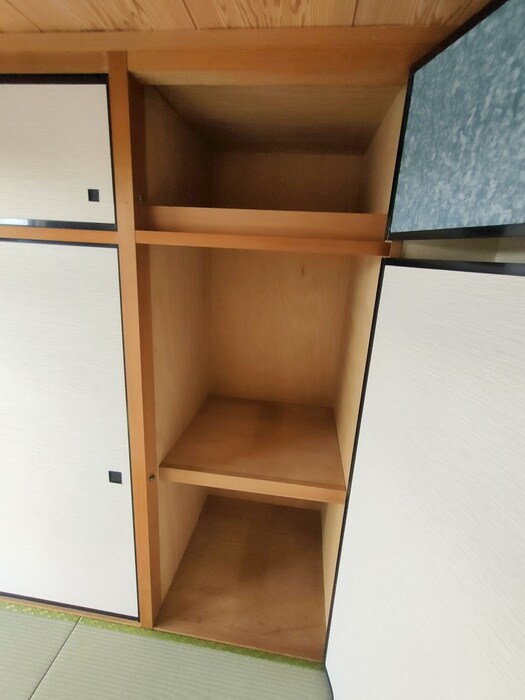 ヴェルディ南中野の収納