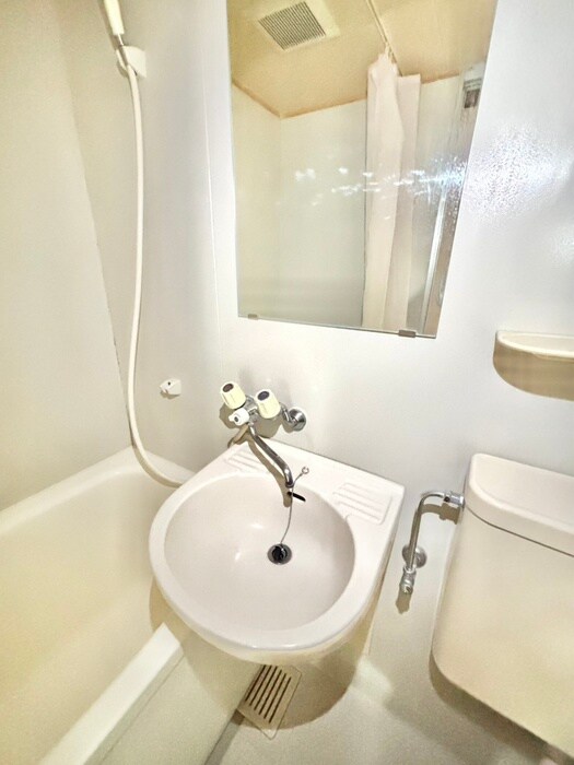 物件内観写真13　(トイレ)