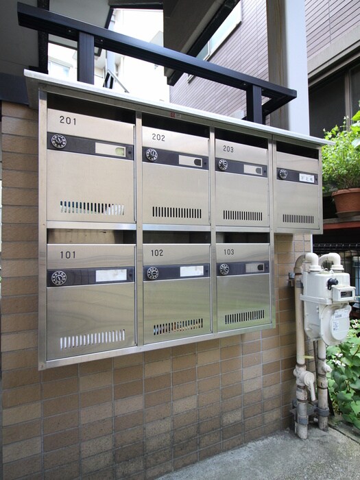 物件外観写真6　(建物設備)