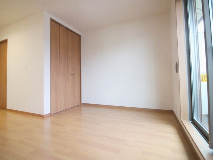 物件内観写真18　(居室)