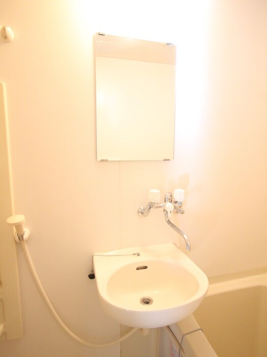 物件内観写真9　(洗面)