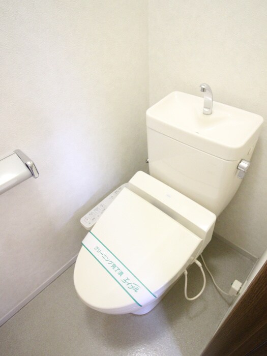 物件内観写真10　(トイレ)