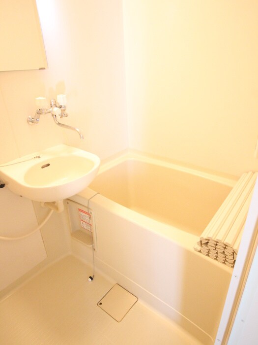 物件内観写真12　(バス／シャワールーム等)