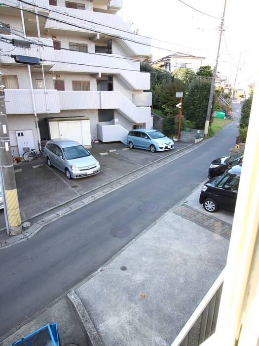 物件内観写真16　(室内からの展望)