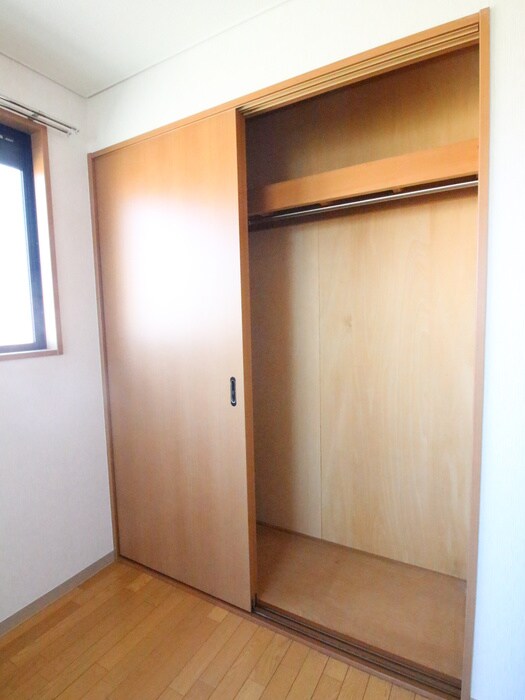 物件内観写真9　(収納)