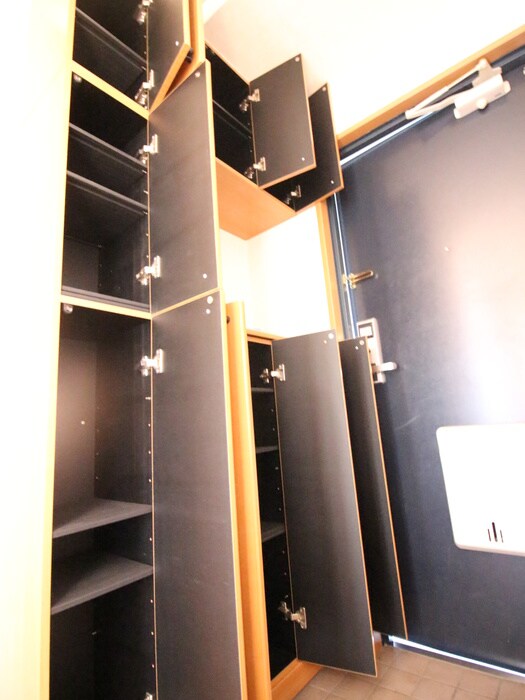 物件内観写真22　(靴箱)