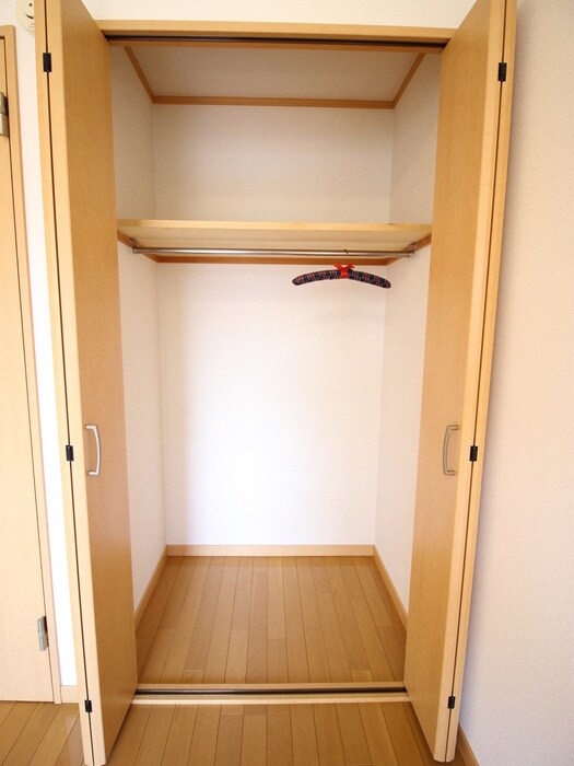 物件内観写真13　(収納)