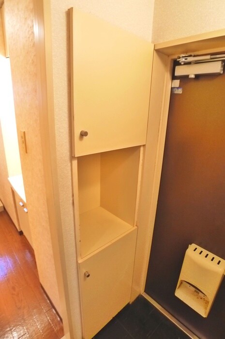 物件内観写真17　(靴箱)