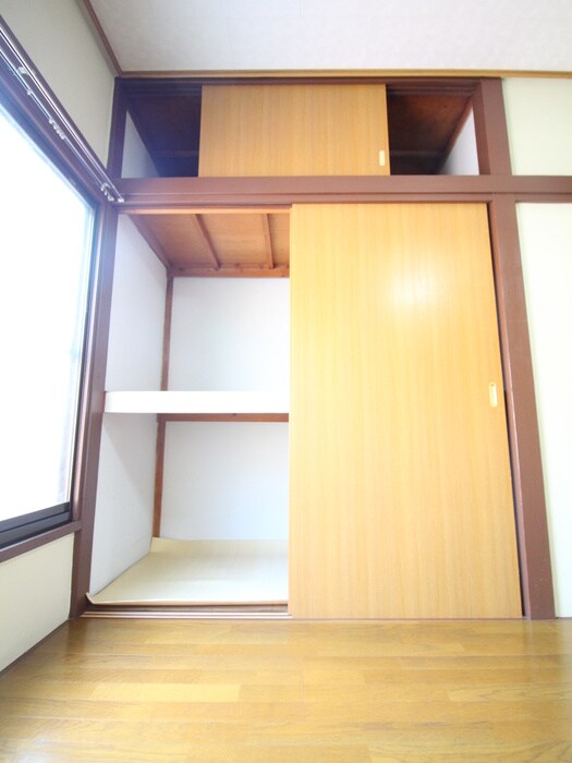 物件内観写真9　(収納)