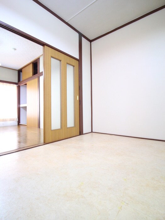 物件内観写真16　(内観写真)