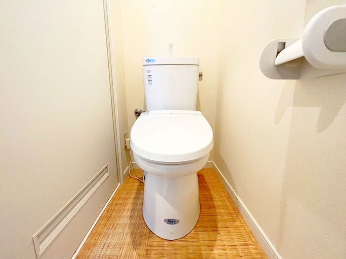 物件内観写真14　(トイレ)