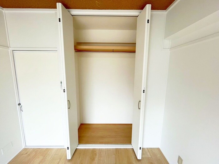 物件内観写真16　(収納)